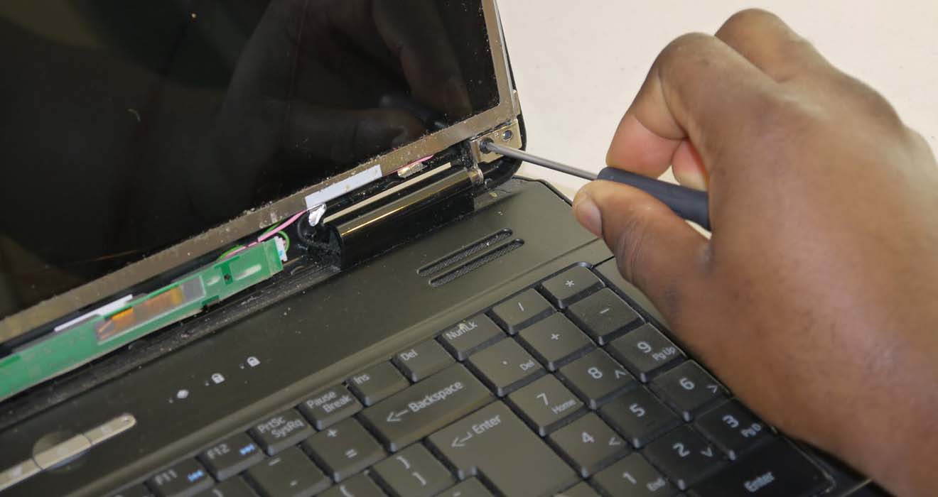ремонт ноутбуков Emachines в Троицке