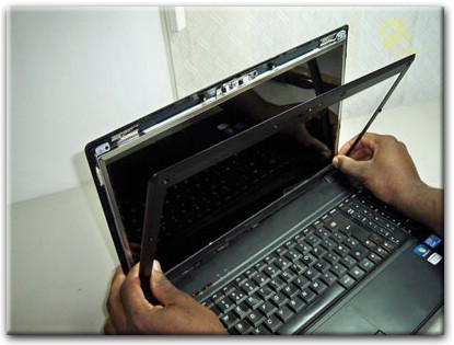 Замена экрана ноутбука Lenovo в Троицке